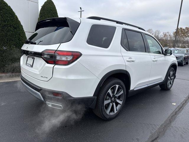 new 2025 Honda Pilot car, priced at $55,030