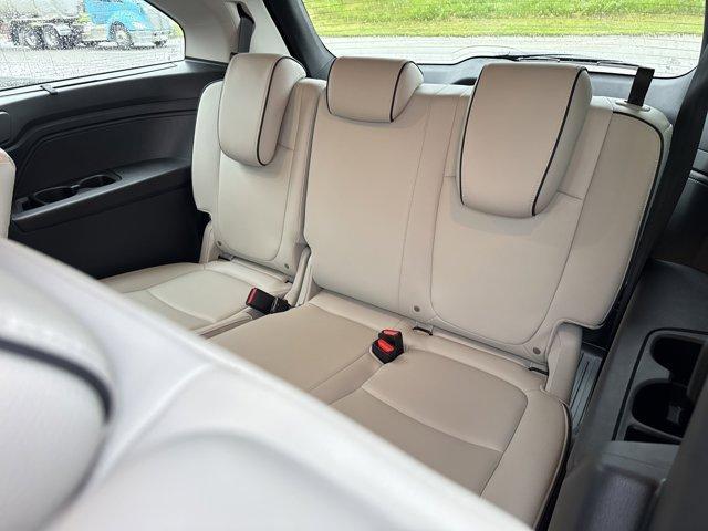 used 2025 Honda Odyssey car, priced at $48,980