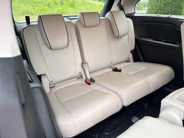 used 2025 Honda Odyssey car, priced at $48,980