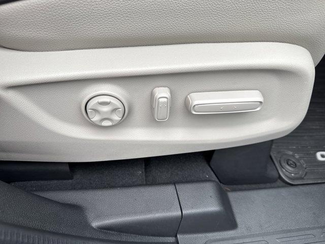used 2025 Honda Odyssey car, priced at $48,980