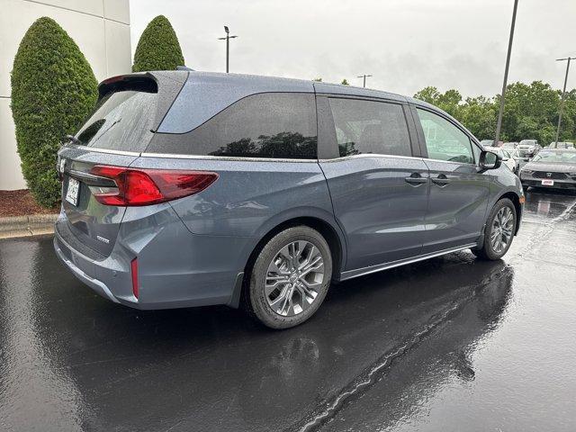 used 2025 Honda Odyssey car, priced at $48,980
