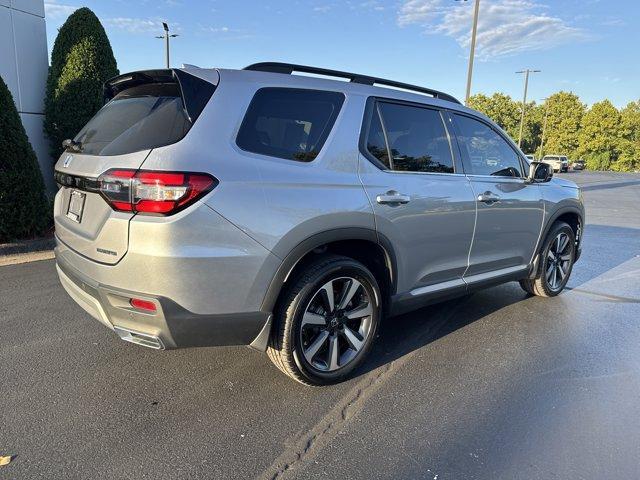 used 2024 Honda Pilot car, priced at $42,482