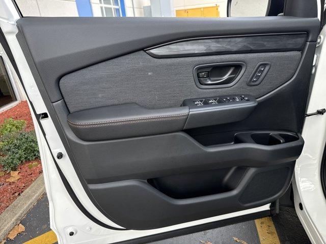 new 2026 Honda Passport car, priced at $51,985