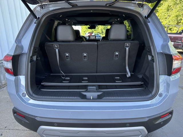 new 2025 Honda Pilot car, priced at $51,305