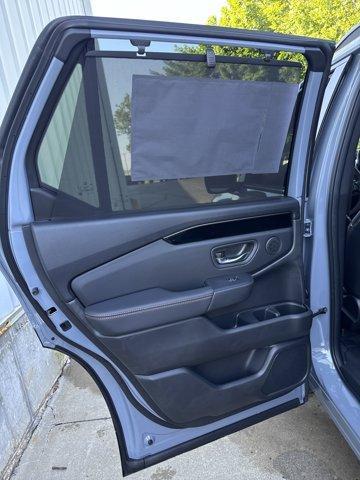 new 2025 Honda Pilot car, priced at $51,305