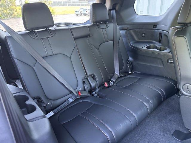 new 2025 Honda Pilot car, priced at $51,305