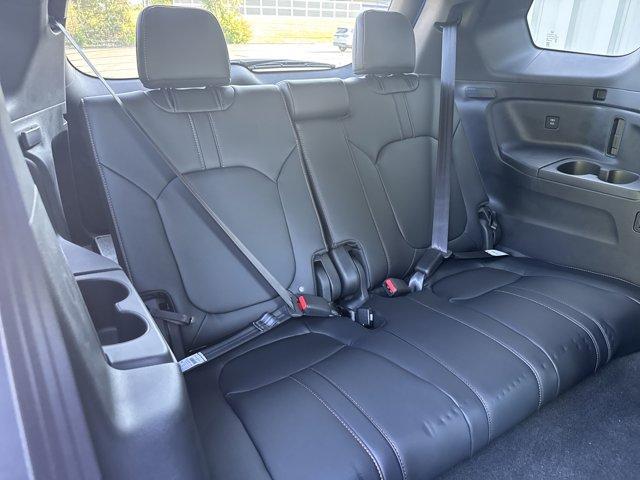 new 2025 Honda Pilot car, priced at $51,305