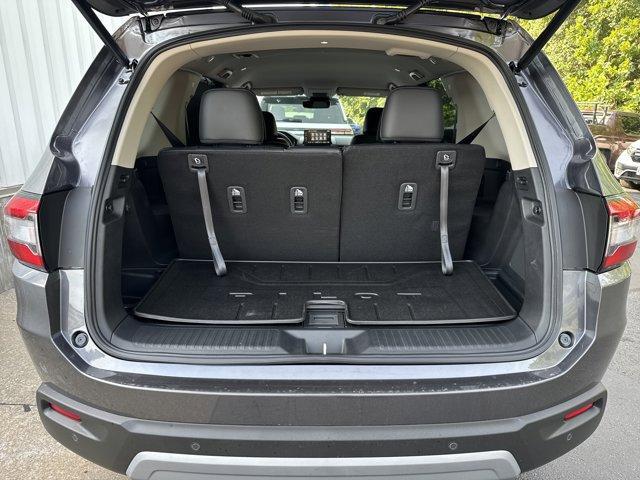 new 2025 Honda Pilot car, priced at $47,050