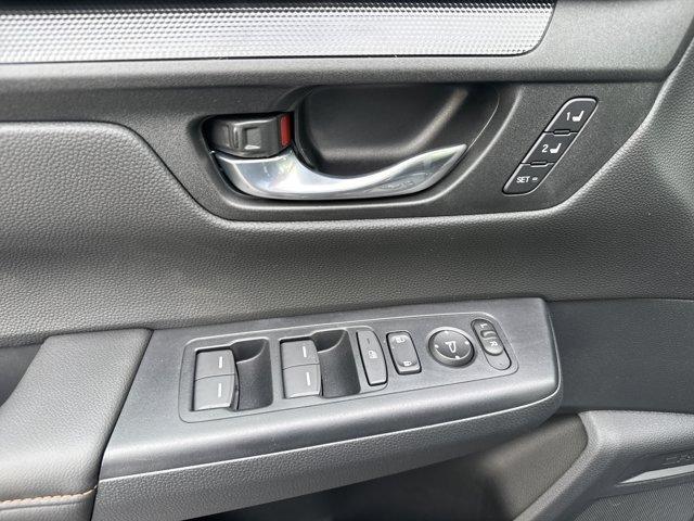 new 2026 Honda CR-V Hybrid car, priced at $41,675