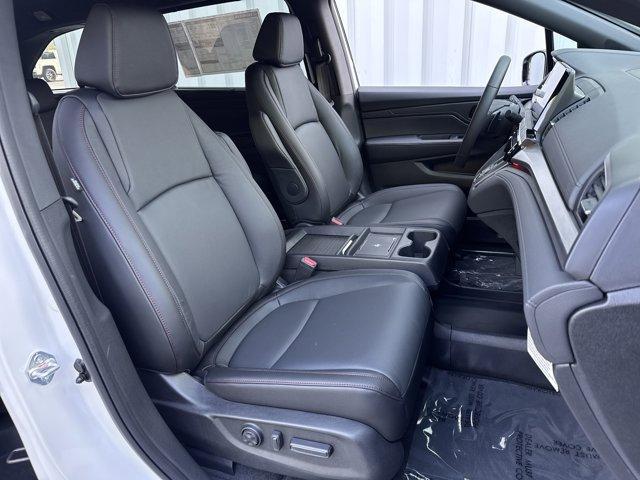 new 2026 Honda Odyssey car, priced at $45,845
