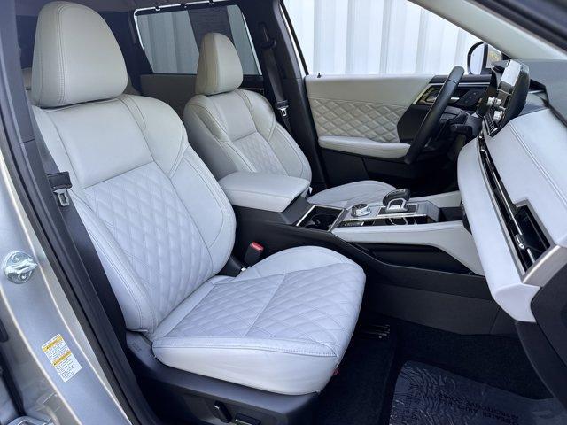 used 2024 Mitsubishi Outlander car, priced at $33,480