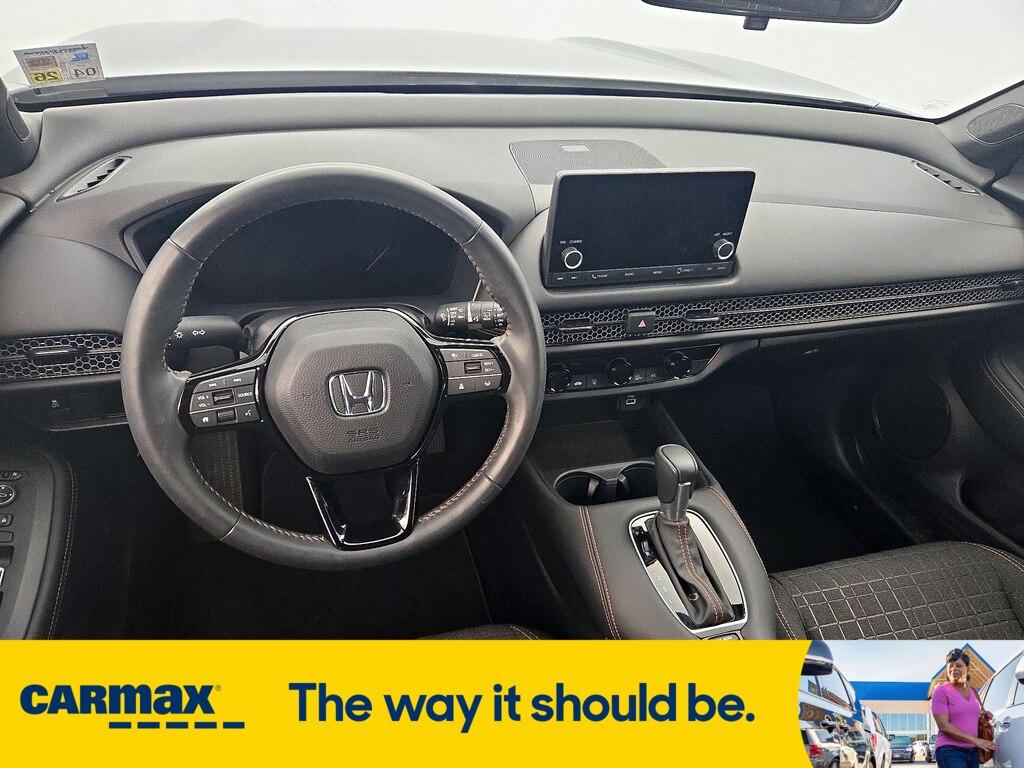 used 2025 Honda HR-V car, priced at $28,998