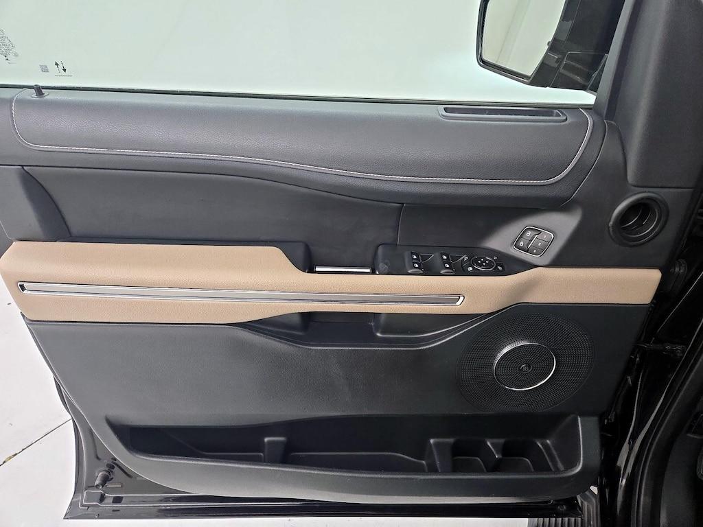 used 2023 Ford Expedition car, priced at $44,998