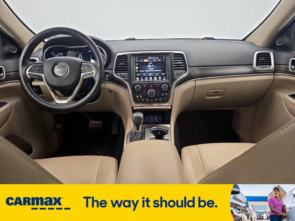 used 2016 Jeep Grand Cherokee car, priced at $16,998
