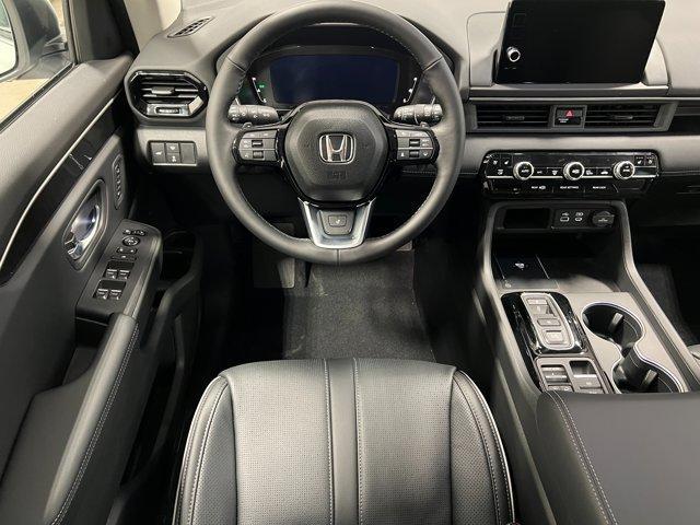 new 2025 Honda Pilot car