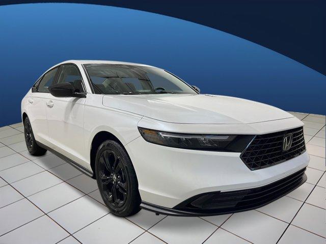 new 2025 Honda Accord car, priced at $30,729