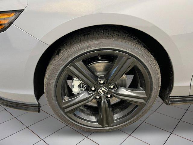 new 2025 Honda Accord Hybrid car