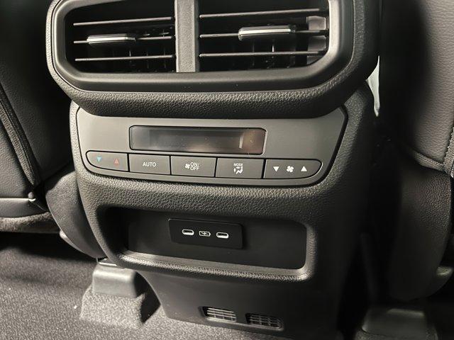 new 2025 Honda Pilot car