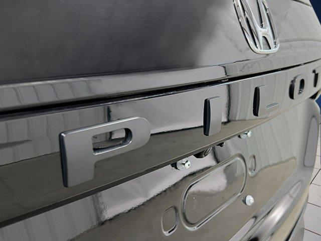 new 2025 Honda Pilot car