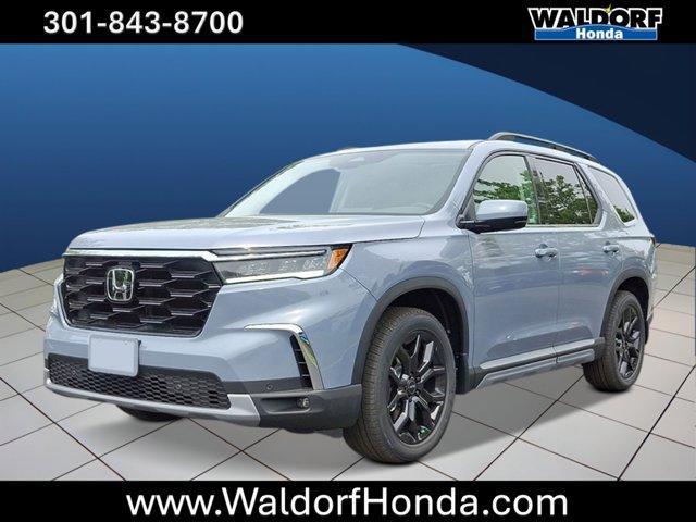 new 2025 Honda Pilot car, priced at $49,349