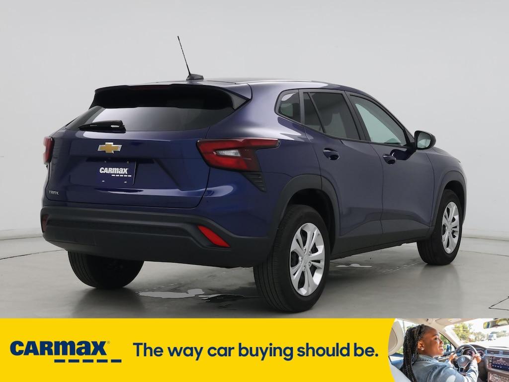 used 2024 Chevrolet Trax car, priced at $22,998