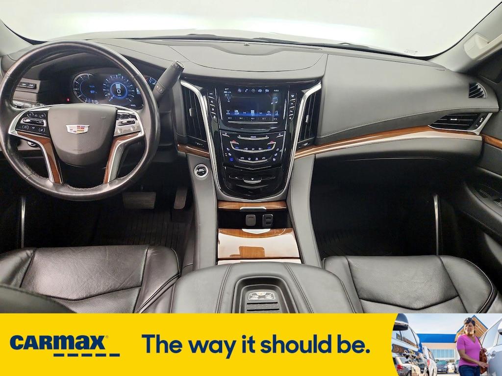 used 2020 Cadillac Escalade car, priced at $49,998