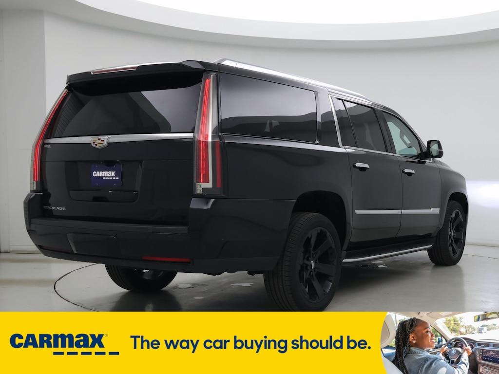 used 2020 Cadillac Escalade car, priced at $49,998