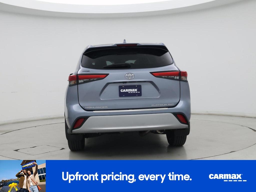 used 2021 Toyota Highlander car, priced at $37,998