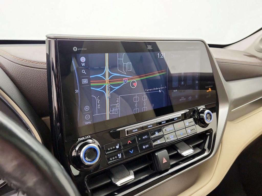 used 2021 Toyota Highlander car, priced at $37,998