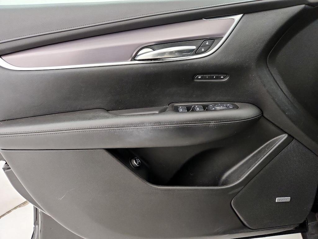 used 2017 Cadillac XT5 car, priced at $20,998