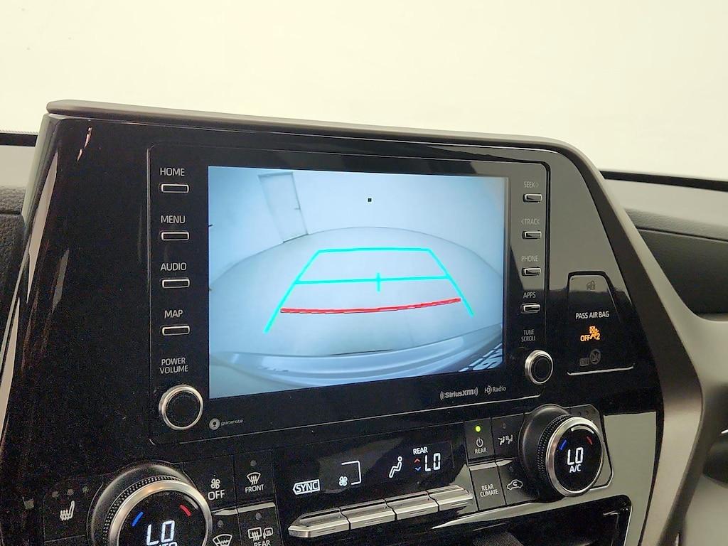 used 2022 Toyota Highlander car, priced at $41,998