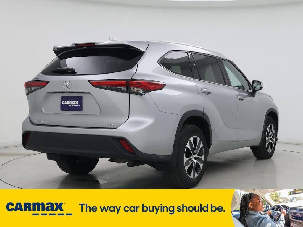 used 2022 Toyota Highlander car, priced at $41,998