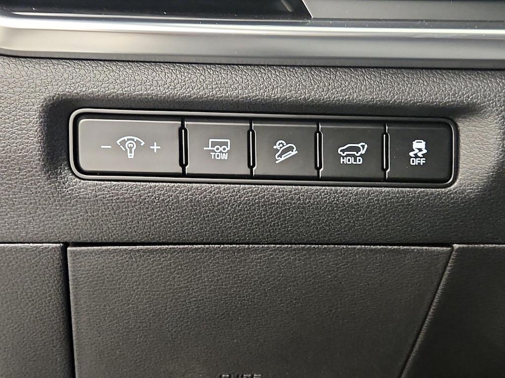 used 2024 Kia Telluride car, priced at $48,998