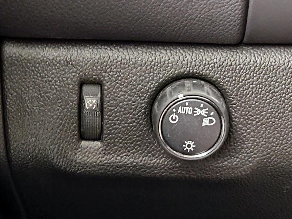 used 2022 Chevrolet Colorado car, priced at $23,998