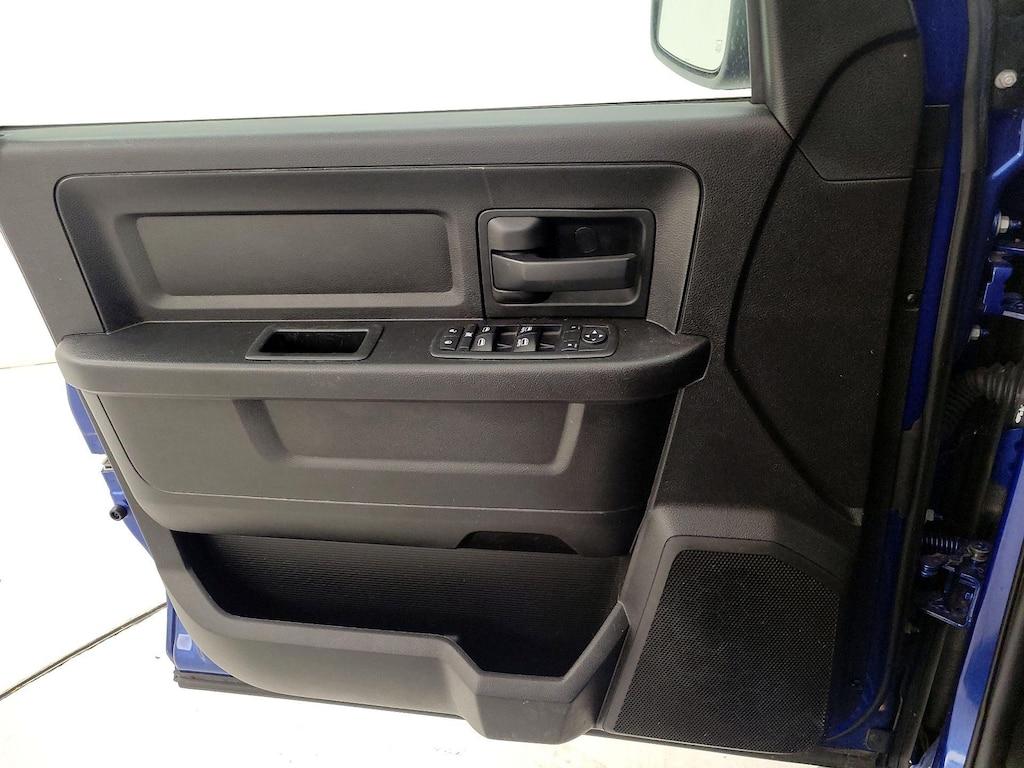 used 2019 Ram 1500 Classic car, priced at $23,998