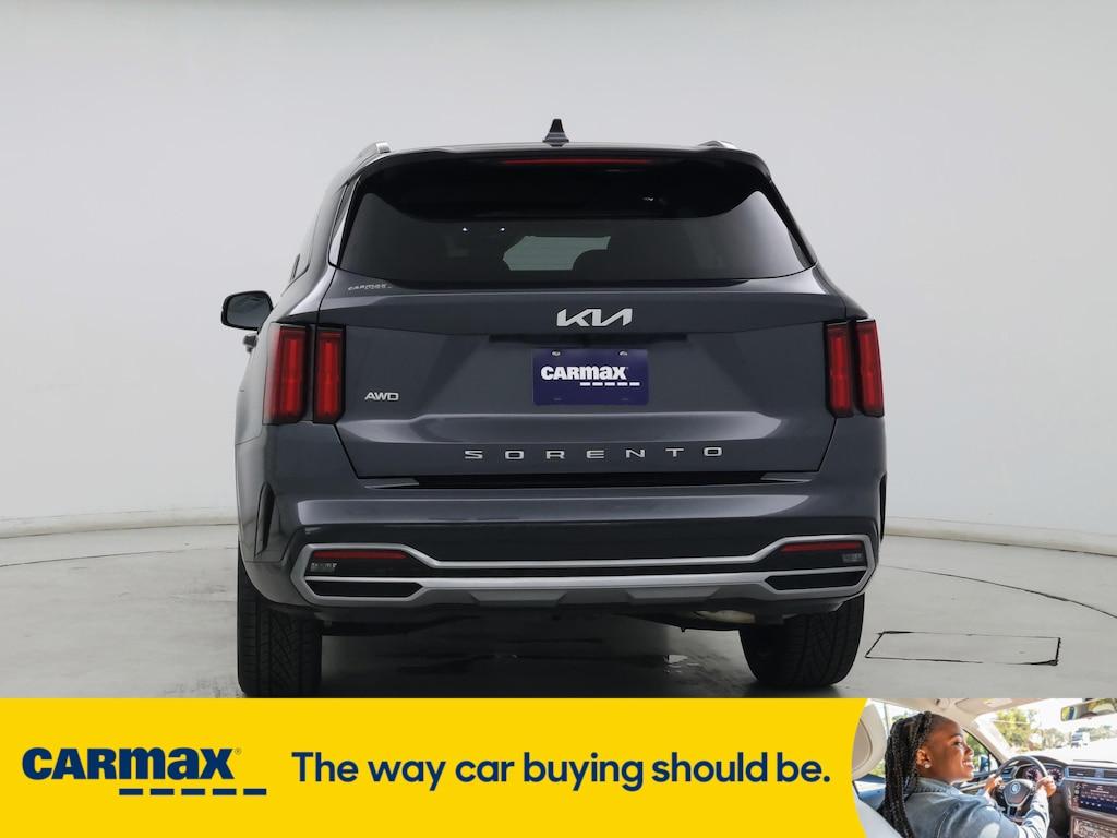 used 2022 Kia Sorento car, priced at $30,998