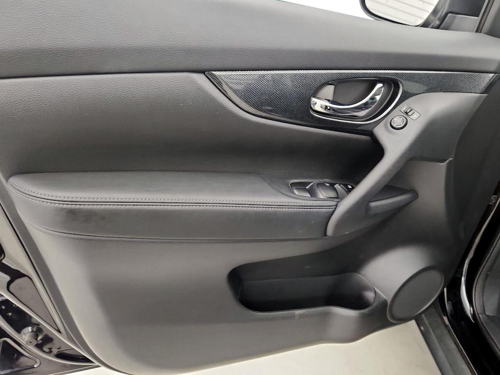 used 2015 Nissan Rogue car, priced at $14,998