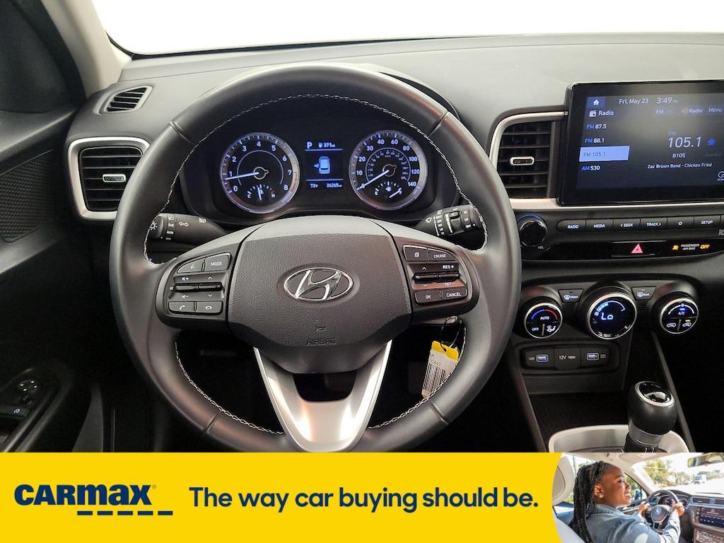used 2022 Hyundai Venue car, priced at $19,998