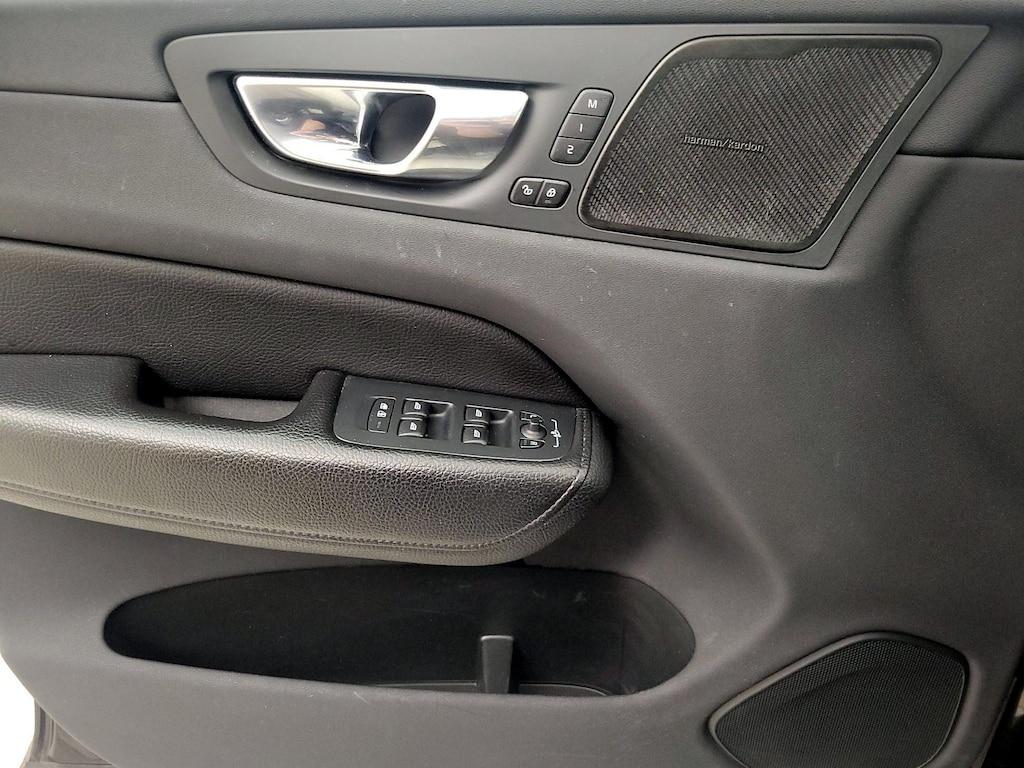 used 2019 Volvo XC60 car, priced at $21,998