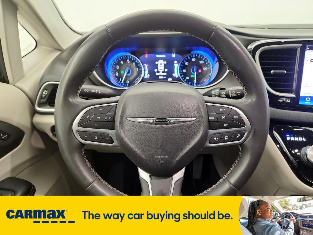 used 2022 Chrysler Pacifica car, priced at $25,998