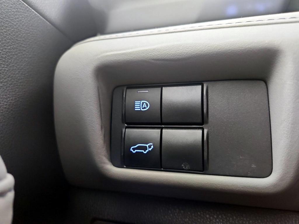 used 2021 Toyota Highlander car, priced at $37,998