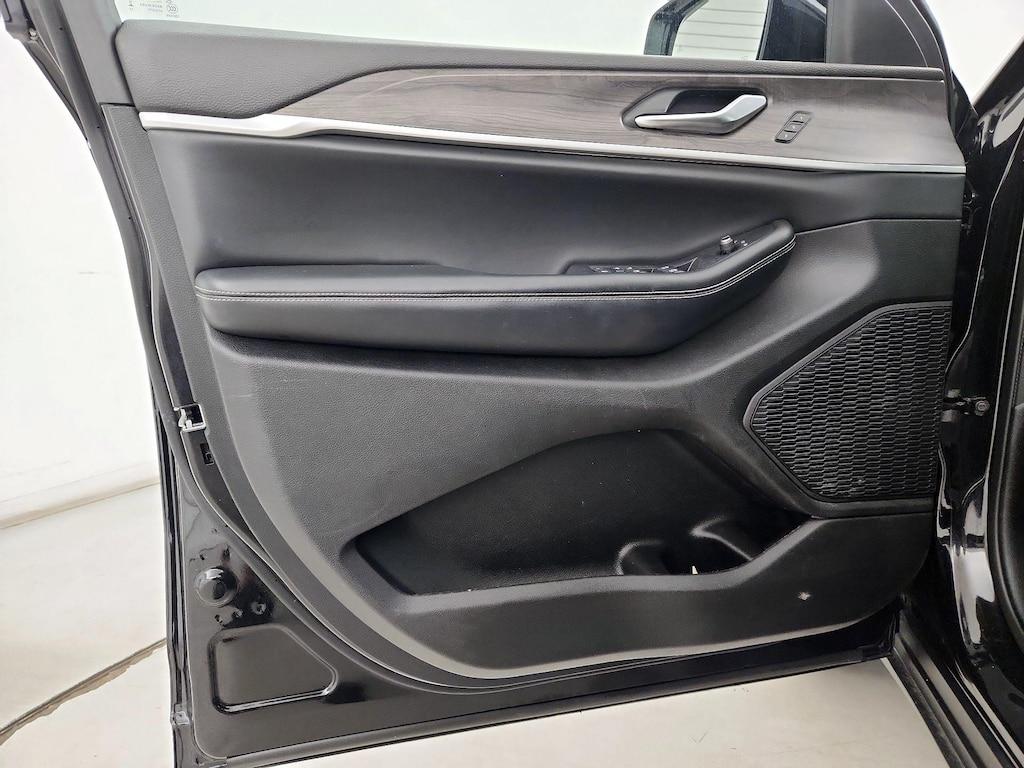 used 2023 Jeep Grand Cherokee L car, priced at $36,998