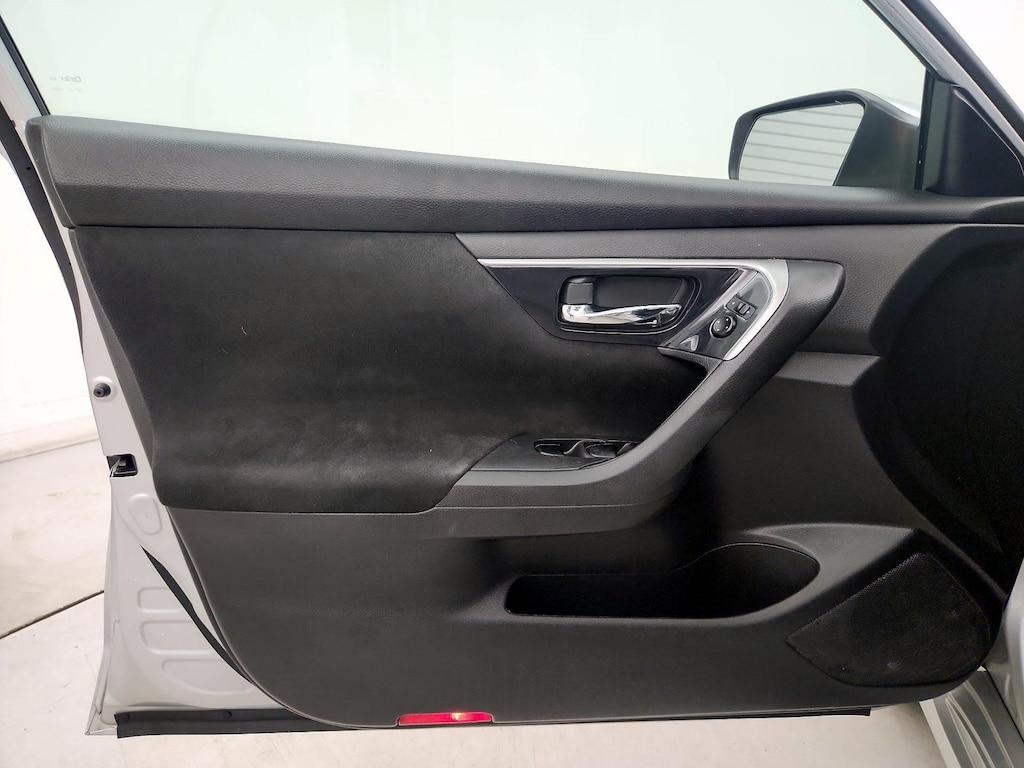 used 2014 Nissan Altima car, priced at $10,998