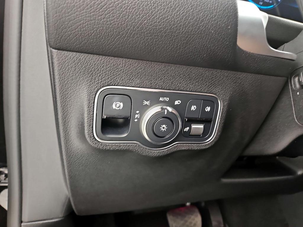 used 2022 Mercedes-Benz GLB 250 car, priced at $31,998