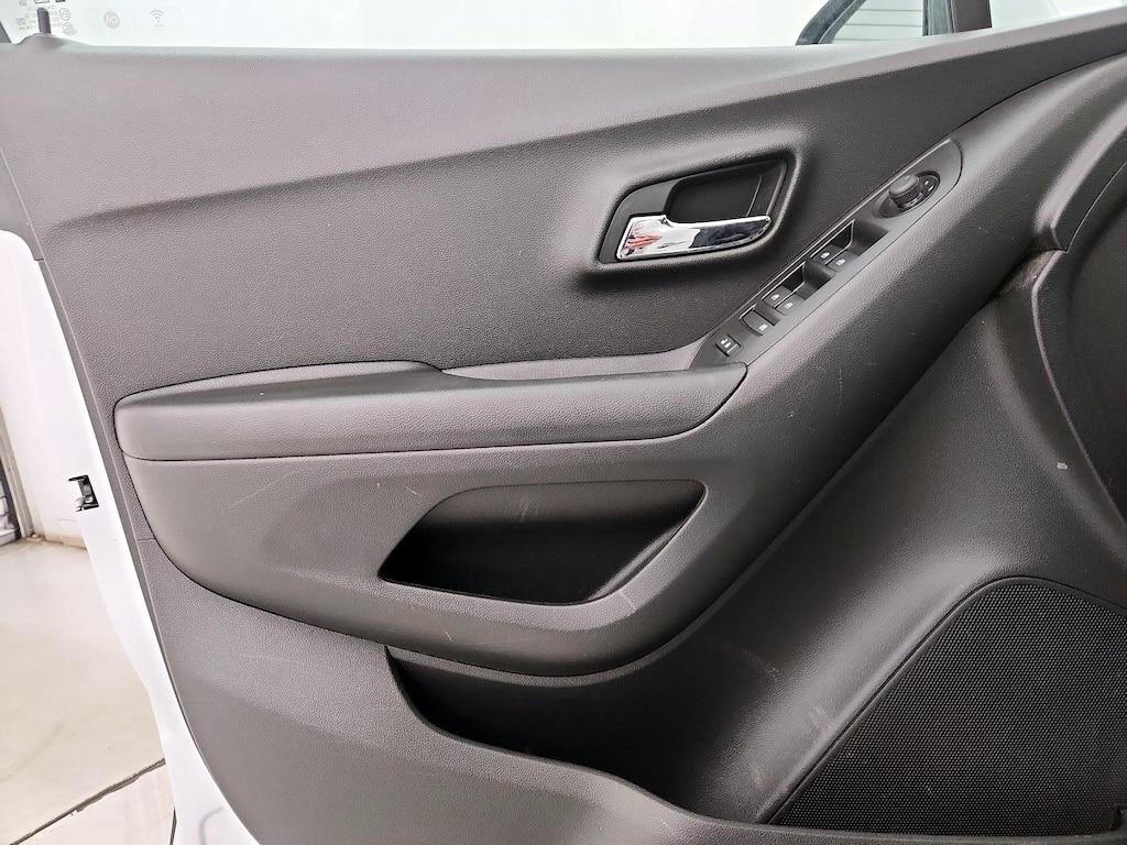 used 2021 Chevrolet Trax car, priced at $15,998