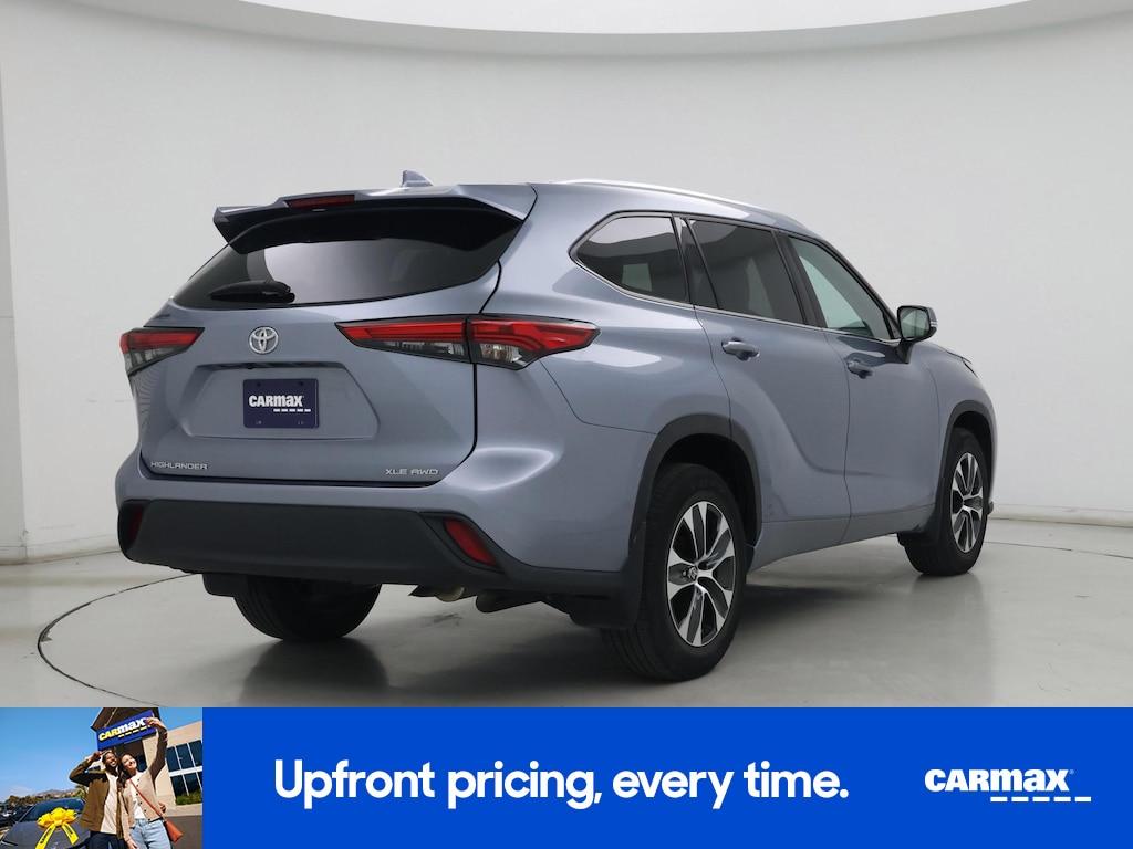 used 2021 Toyota Highlander car, priced at $36,998