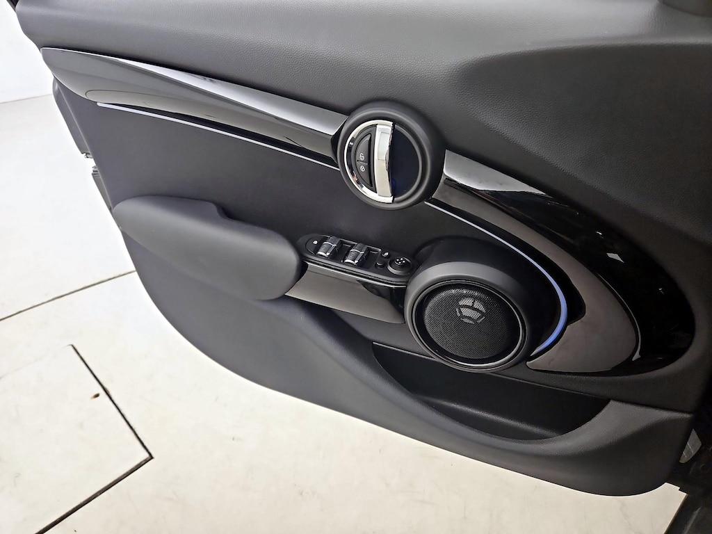 used 2022 MINI Hardtop car, priced at $19,998