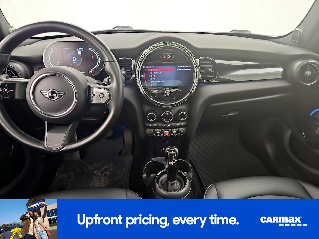 used 2022 MINI Hardtop car, priced at $19,998