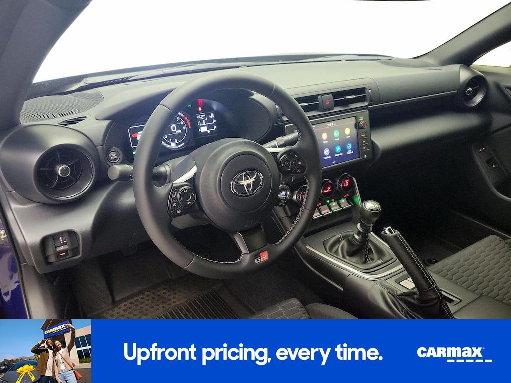 used 2025 Toyota GR86 car, priced at $31,998
