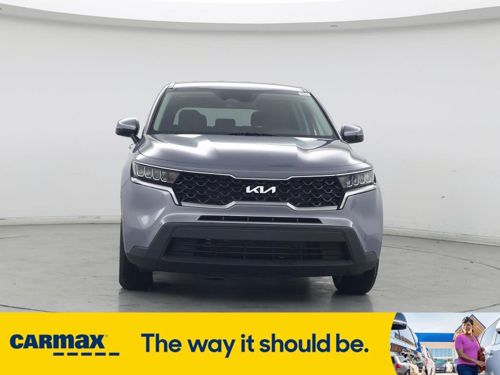 used 2023 Kia Sorento car, priced at $24,998